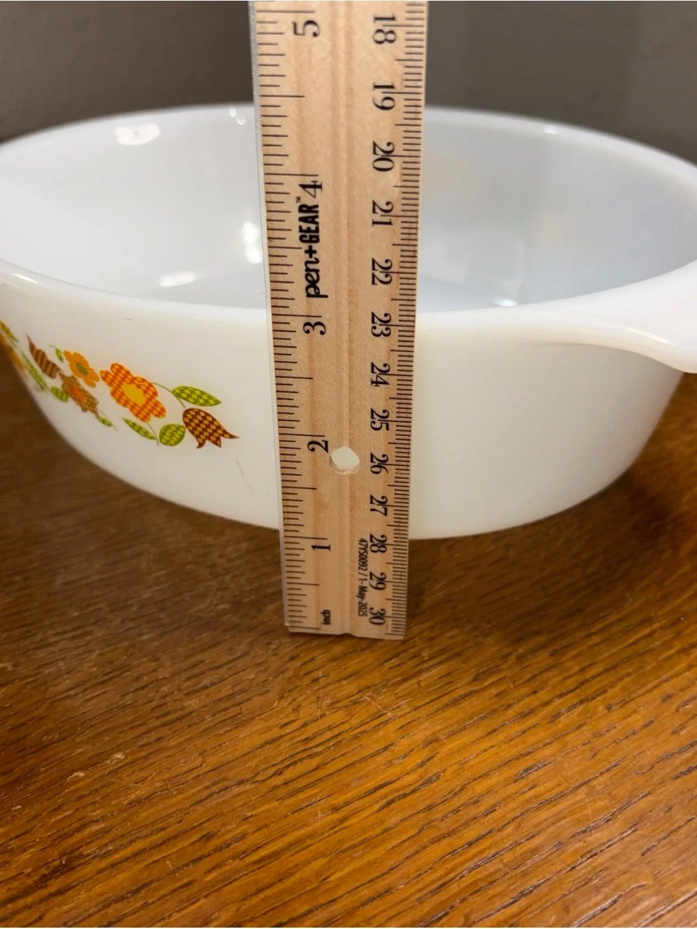 FIRE-KING Gingham Flowers Casserole Dish 1.5QT Milk Glass Vintage Anchor Hocking